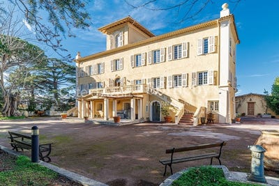 /international/fr/nice-provence-alpes-cote-d-azur-310108929266/