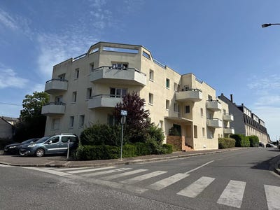 /international/fr/bourges-centre-val-de-loire-310108619777/