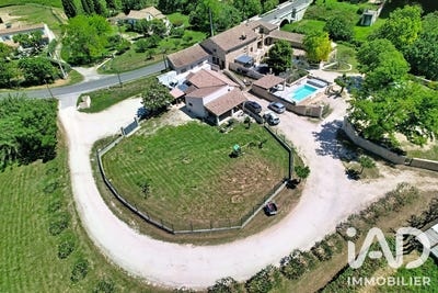 /international/fr/saint-paulet-de-caisson-languedoc-roussillon-310108950569/?lang=th