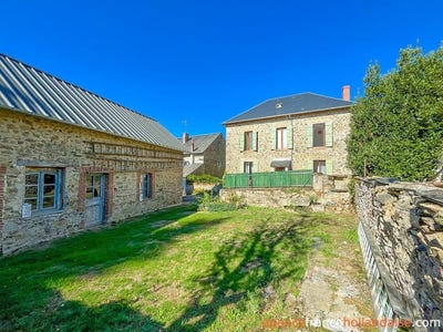 /international/fr/la-croisille-sur-briance-limousin-310101155568/?lang=en