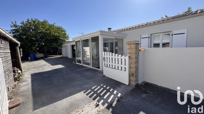 /international/fr/la-laigne-charente-310100885902/