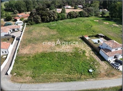 /international/fr/saint-hilaire-de-riez-pays-de-la-loire-310107814211/