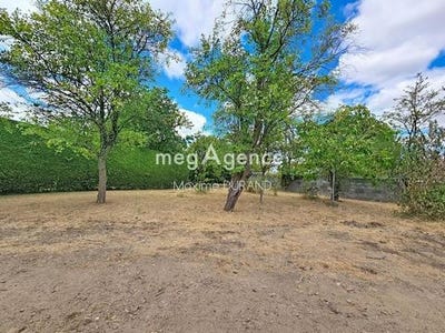 /international/fr/la-romagne-pays-de-la-loire-310109266852/