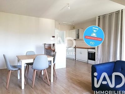 /international/fr/laval-pays-de-la-loire-310107640895/