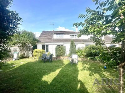 /international/fr/dammartin-en-goele-ile-de-france-310100828574/