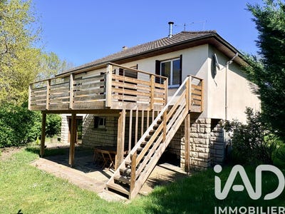 /international/fr/meaulne-auvergne-310107215551/