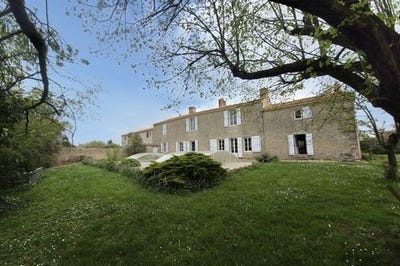 /international/fr/moreilles-pays-de-la-loire-310098773457/