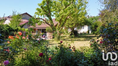/international/fr/rochechouart-limousin-310100783237/?lang=zh-cn