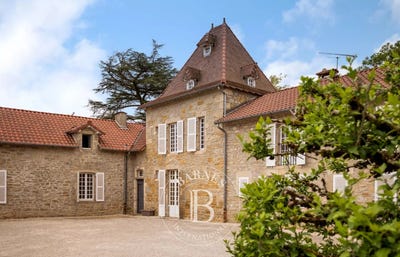 /international/fr/villefranche-de-rouergue-midi-pyrenees-310108317346/