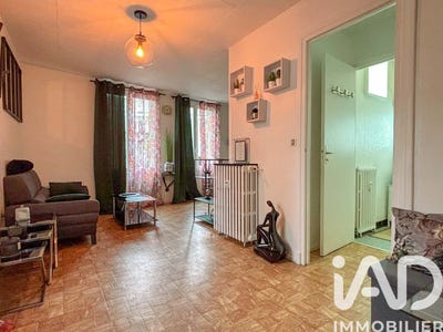 /international/fr/montlucon-auvergne-310105229691/
