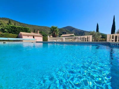/international/fr/cessenon-sur-orb-languedoc-roussillon-120094634291/?lang=en