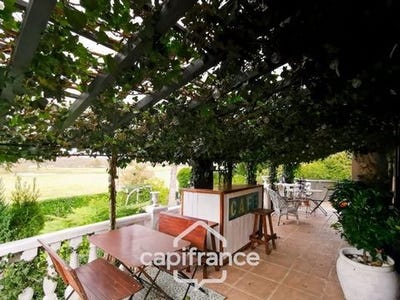 /international/fr/chalon-sur-saone-burgundy-310099972048/