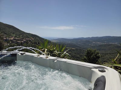 /international/fr/sollacaro-corsica-310100279048/
