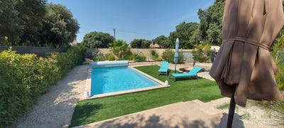 /international/fr/nimes-languedoc-roussillon-310108525891/