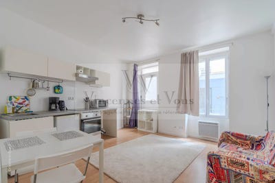 /international/fr/4-rue-des-vallees-saint-mande-charente-310108899385/