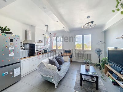 /international/fr/saint-remy-de-provence-provence-alpes-cote-d-azur-310098736314/