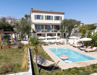 /international/fr/nice-hh-16302500-nice-provence-alpes-cote-d-azur-310120047224/