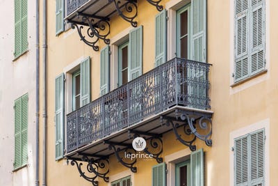 /international/fr/nice-provence-alpes-cote-d-azur-310105537637/