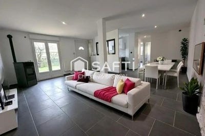 /international/fr/mogneville-picardie-310108996036/