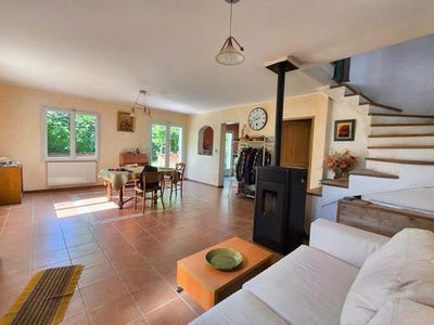 /international/fr/grignan-rhone-310108601965/?lang=th
