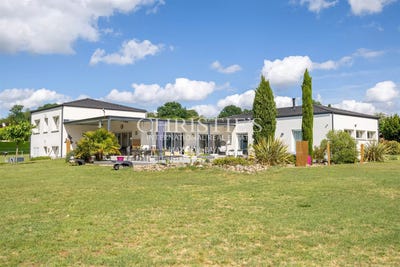 /international/fr/monsegur-aquitaine-310108008761/