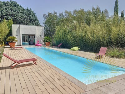 /international/fr/beziers-languedoc-roussillon-310108429803/