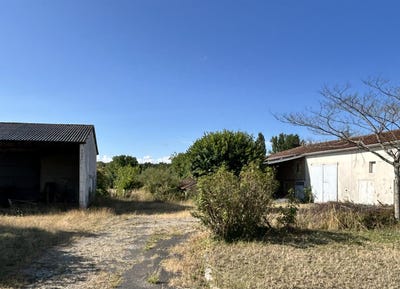 /international/fr/gemozac-charente-310101046521/?lang=en
