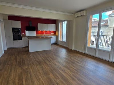 /international/fr/perigueux-aquitaine-310101206184/