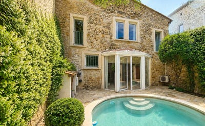 /international/fr/moussac-languedoc-roussillon-310108866444/