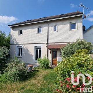 /international/fr/joue-les-tours-centre-val-de-loire-310102113233/