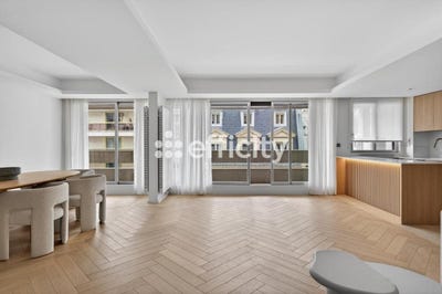 /international/fr/paris-16-ile-de-france-310109099845/?lang=es