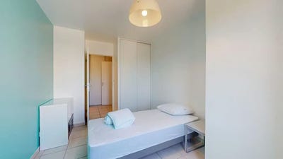 /international/fr/avenue-francis-de-pressense-venissieux-rhone-310107324475/