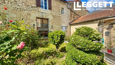 /international/fr/loudun-charente-310100105444/