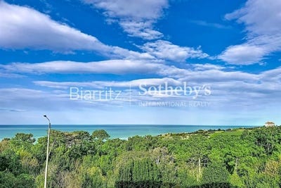 /international/fr/bidart-aquitaine-310108481666/