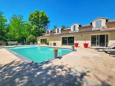 /international/fr/chateauneuf-sur-isere-rhone-310108602386/