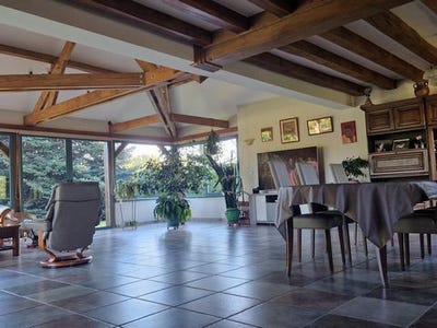 /international/fr/parigne-le-polin-pays-de-la-loire-310100860794/