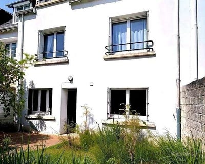 /international/fr/quimper-brittany-310107295218/
