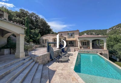 /international/fr/goudargues-languedoc-roussillon-310109150527/?lang=th