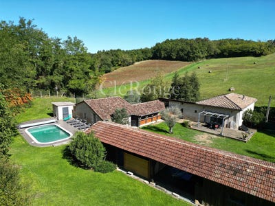 /international/fr/monsegur-aquitaine-310106282336/