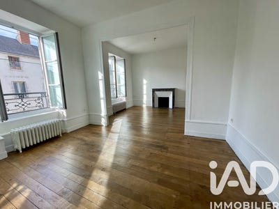 /international/fr/meung-sur-loire-centre-val-de-loire-310108776736/