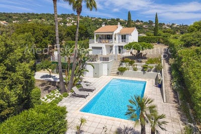 /international/fr/la-croix-valmer-provence-alpes-cote-d-azur-310108455664/