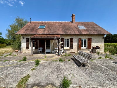 /international/fr/sassay-centre-val-de-loire-310108992281/