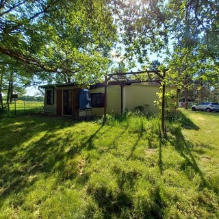 /international/fr/bouzy-la-foret-centre-val-de-loire-310101172539/