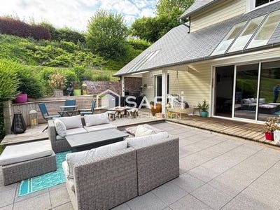 /international/fr/lisieux-la-basse-normandie-310104959227/
