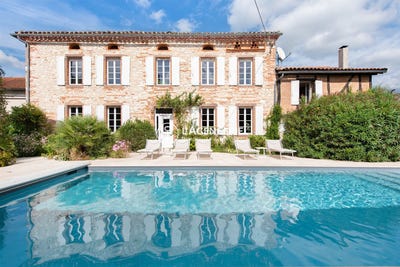 /international/fr/lescure-d-albigeois-midi-pyrenees-310107907409/