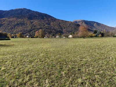 /international/fr/montauban-de-luchon-midi-pyrenees-310103822702/