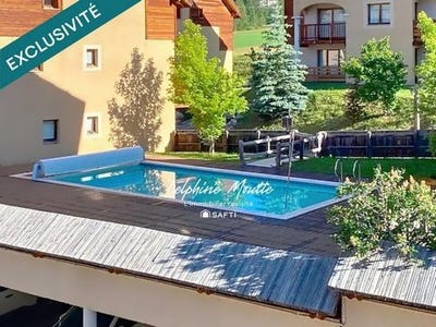 /international/fr/arvieux-provence-alpes-cote-d-azur-310098766791/