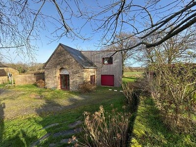 /international/fr/malansac-brittany-310104007272/