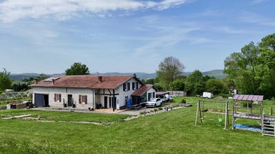 /international/fr/salies-du-salat-midi-pyrenees-310107887531/