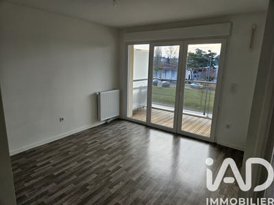 /international/fr/tours-centre-val-de-loire-310105188726/